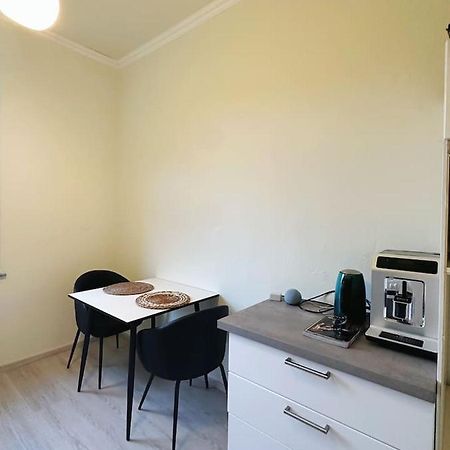 2 Schlafzimmer Waschenspuelmaschine Duisburg Zewnętrze zdjęcie