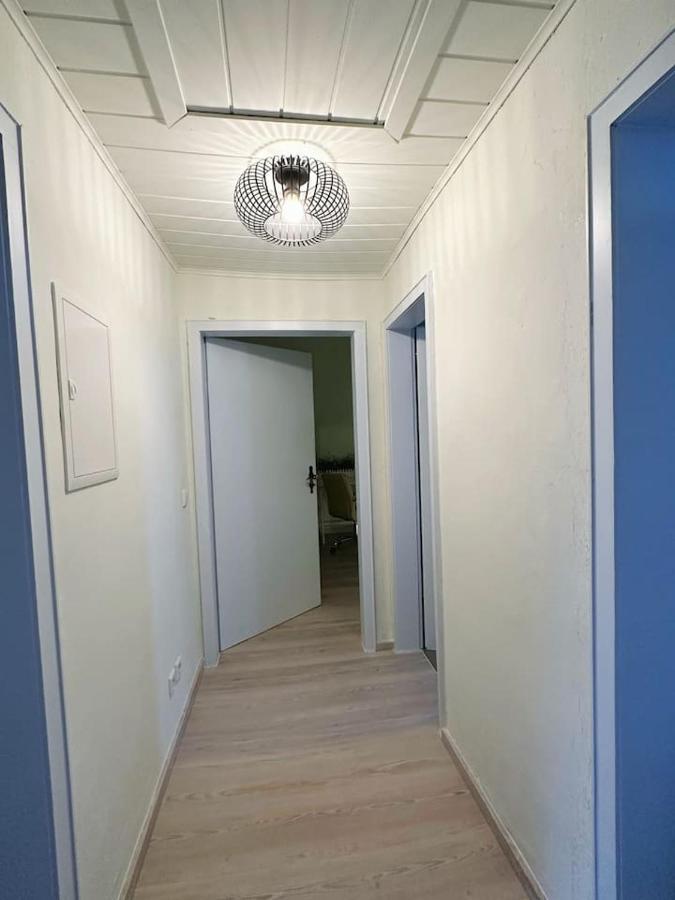 2 Schlafzimmer Waschenspuelmaschine Duisburg Zewnętrze zdjęcie