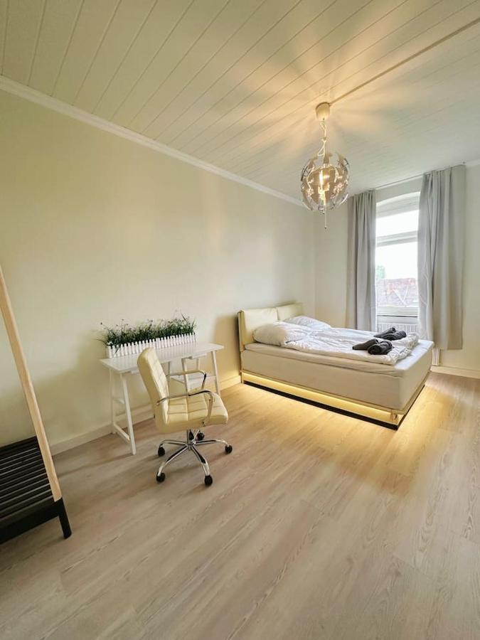 2 Schlafzimmer Waschenspuelmaschine Duisburg Zewnętrze zdjęcie