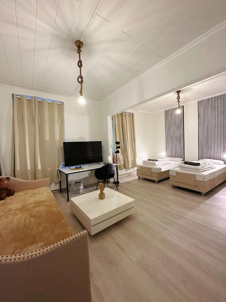 2 Schlafzimmer Waschenspuelmaschine Duisburg Zewnętrze zdjęcie